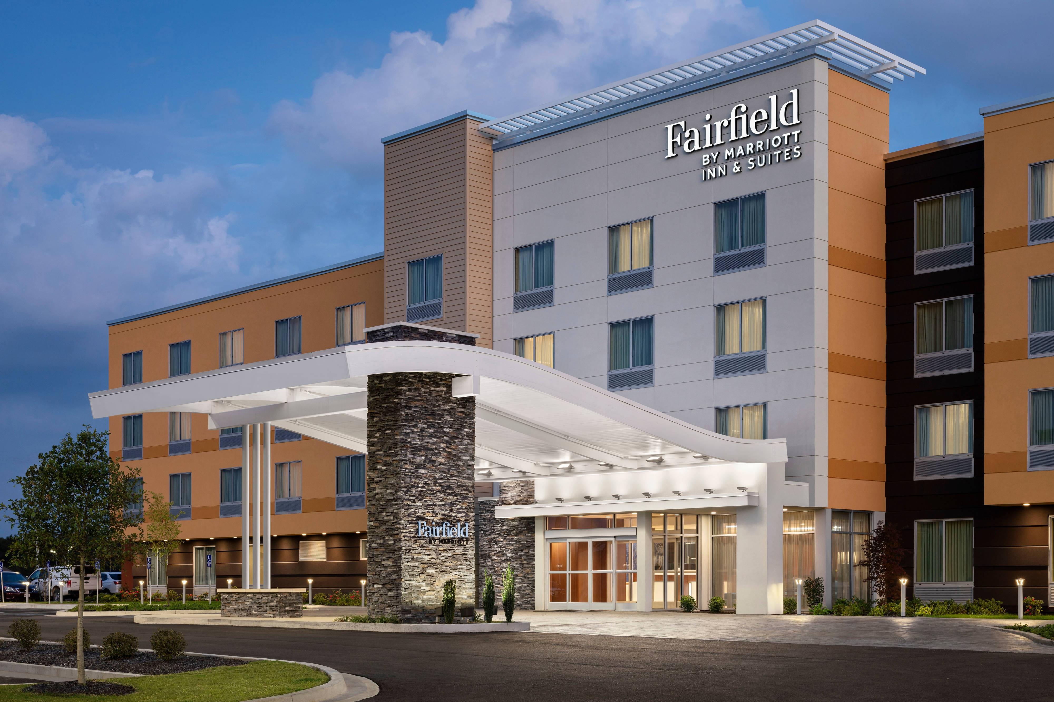 Fairfield By Marriott Inn & Suites אטסקדרו מראה חיצוני תמונה
