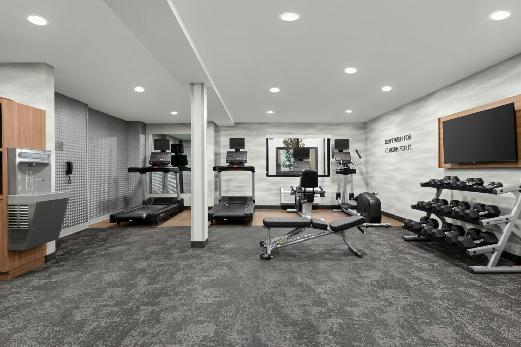 Fairfield By Marriott Inn & Suites אטסקדרו מראה חיצוני תמונה