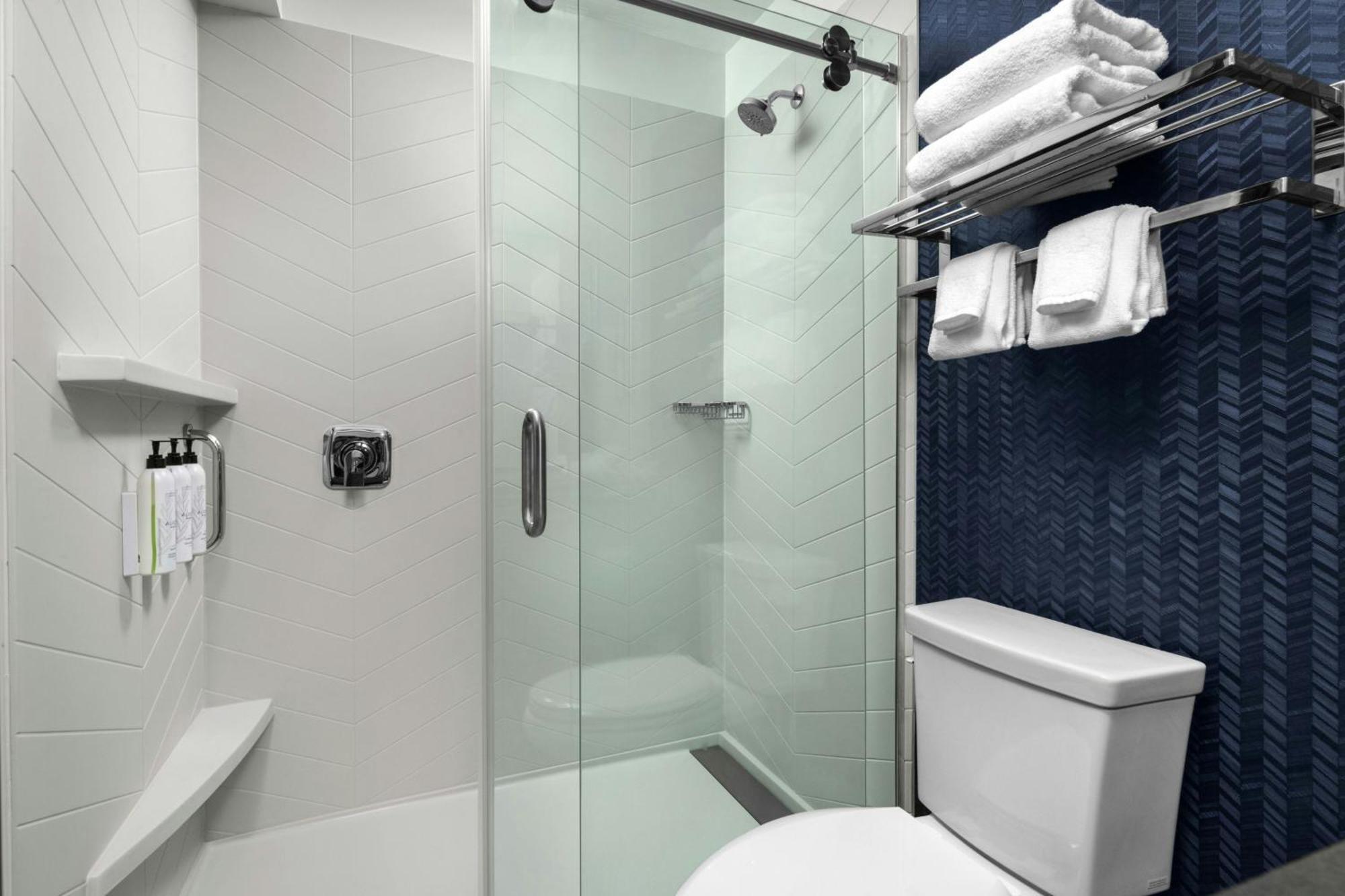 Fairfield By Marriott Inn & Suites אטסקדרו מראה חיצוני תמונה