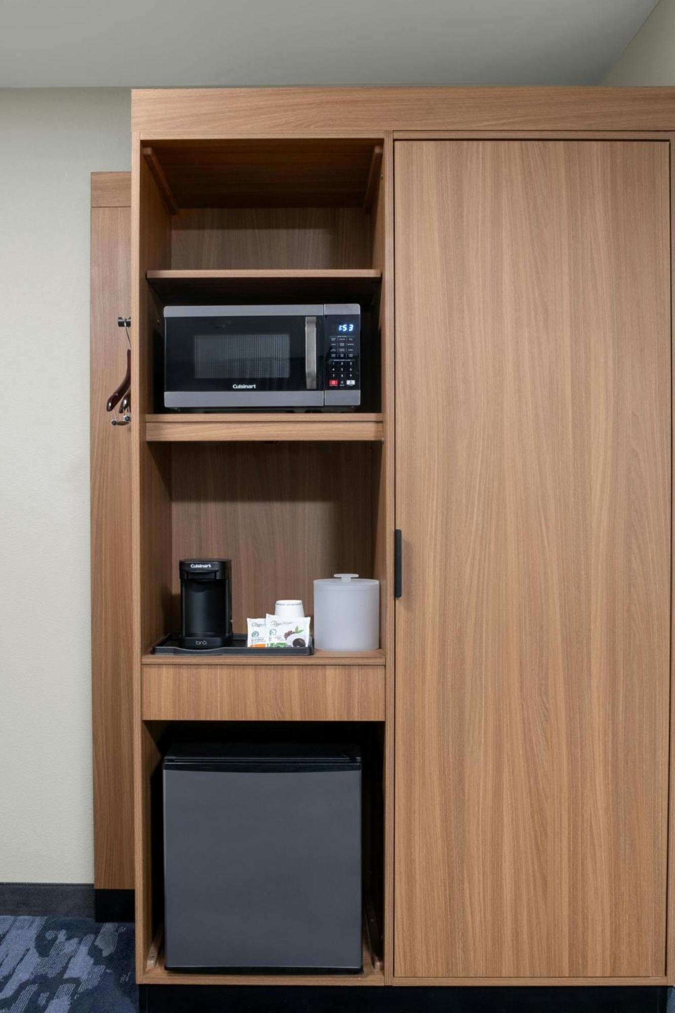 Fairfield By Marriott Inn & Suites אטסקדרו מראה חיצוני תמונה