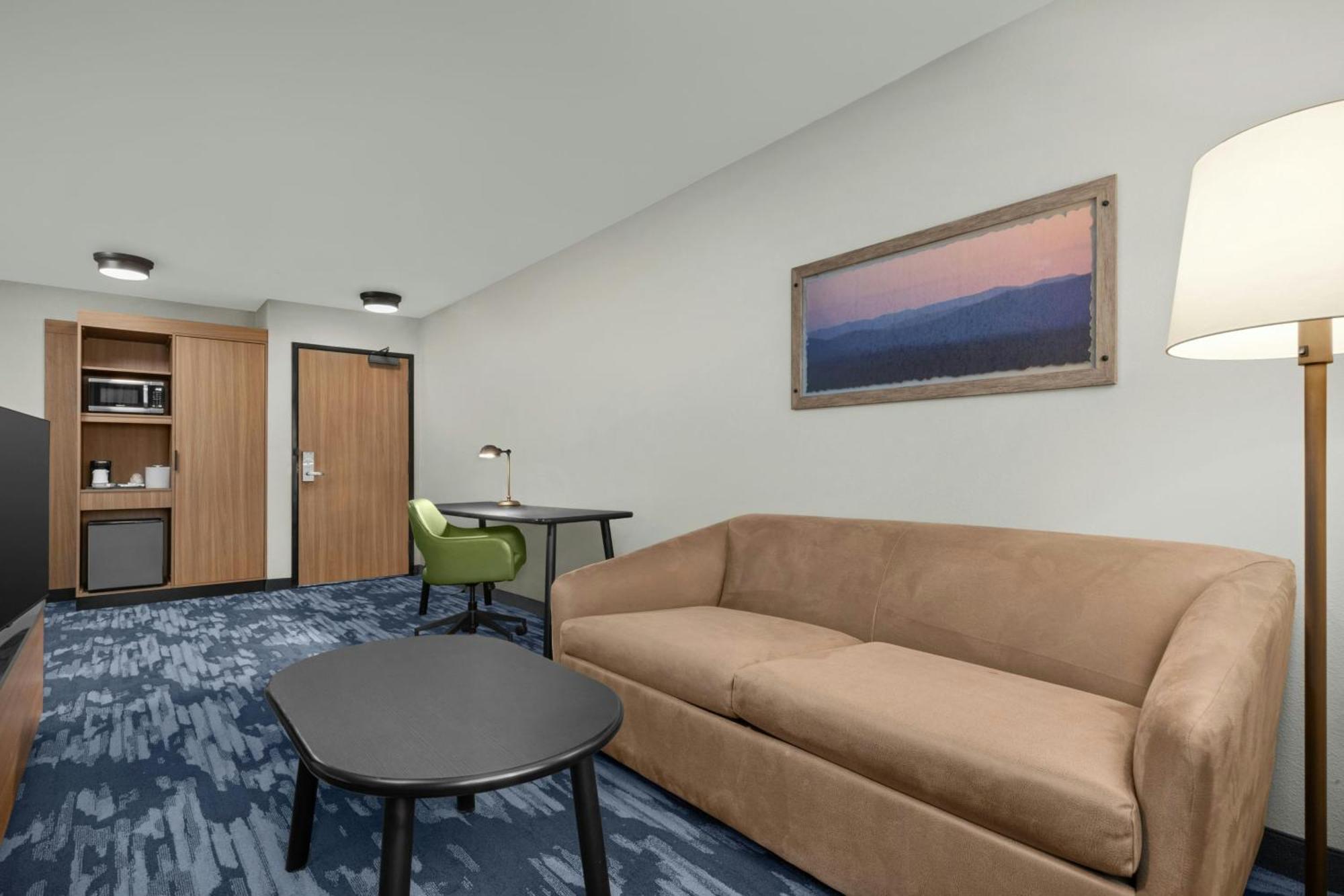 Fairfield By Marriott Inn & Suites אטסקדרו מראה חיצוני תמונה